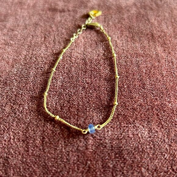 Gold and Blue Pendant Necklace & bracelet - Picture 4 of 7